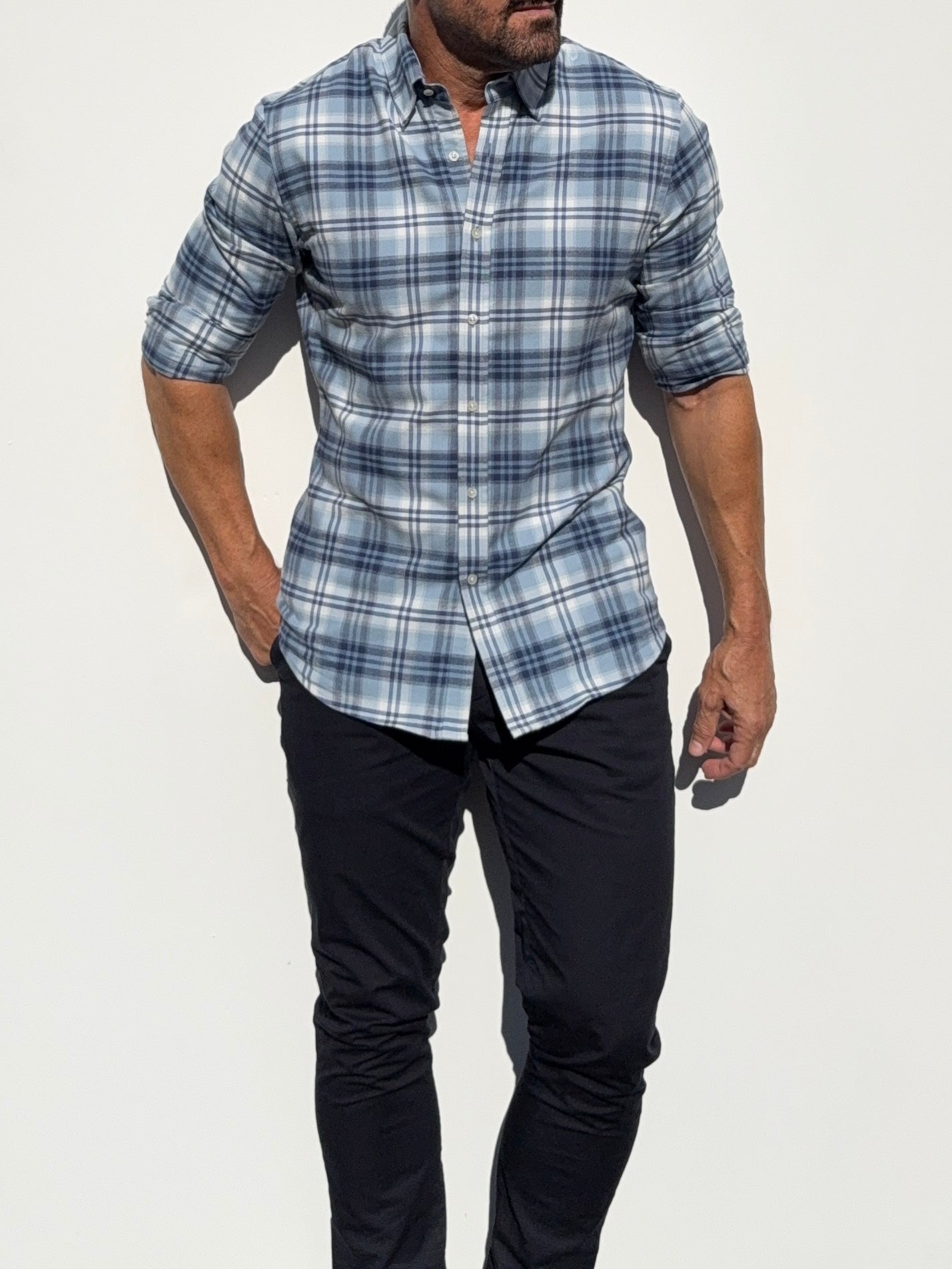 The No-Pocket Dress Flannel - Light Blue Plaid