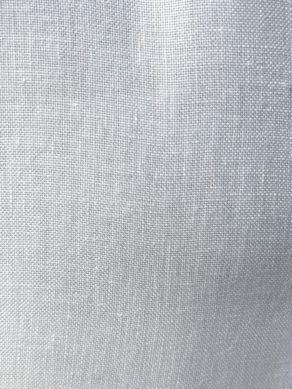 Linen w/Semi-Spread Collar - Off White