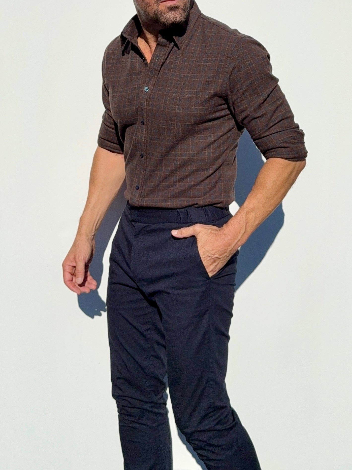 No-Pocket Robust Plaid Flannel - Brown & Black Plaid