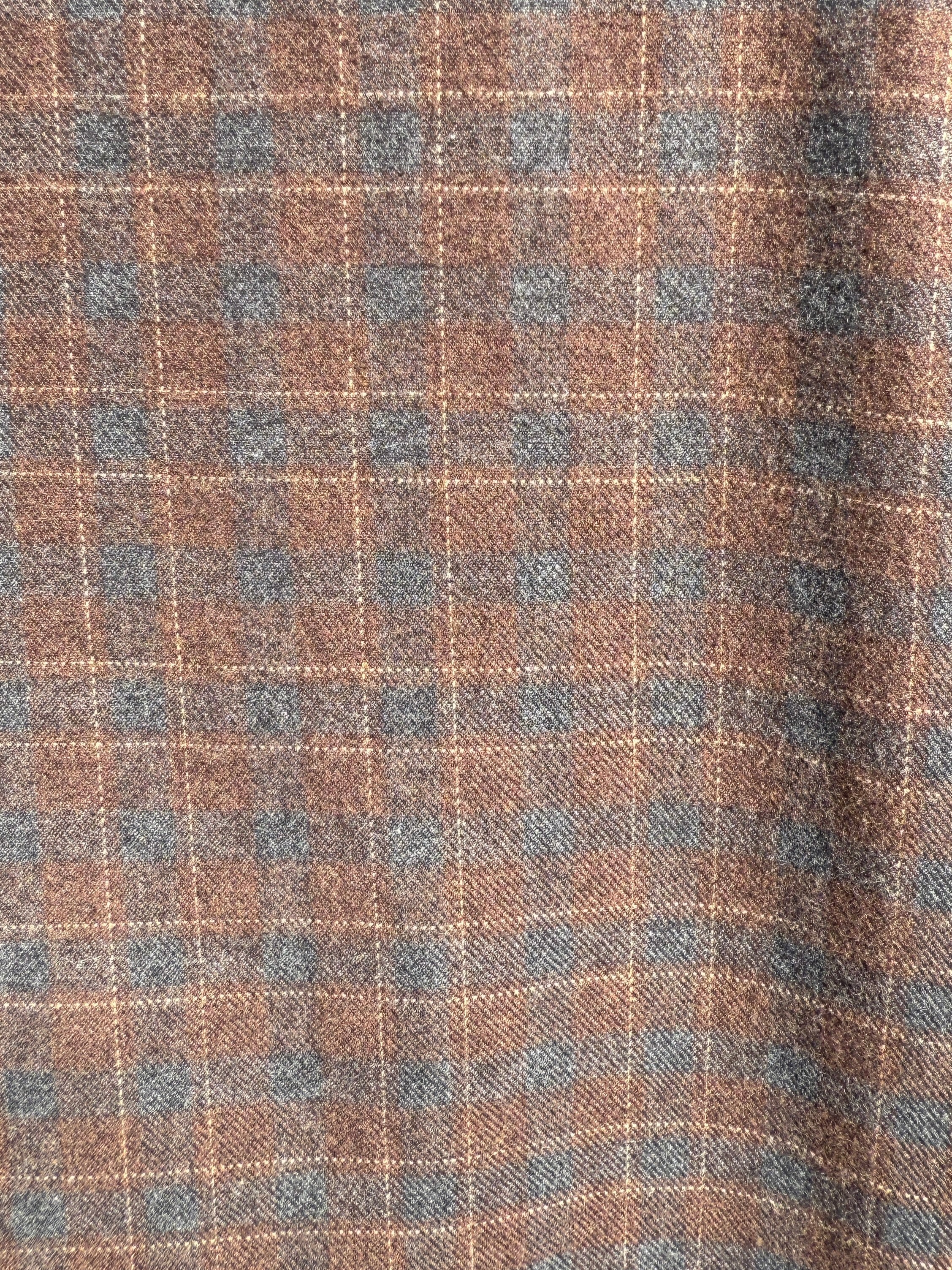 No-Pocket Robust Plaid Flannel - Brown & Black Plaid