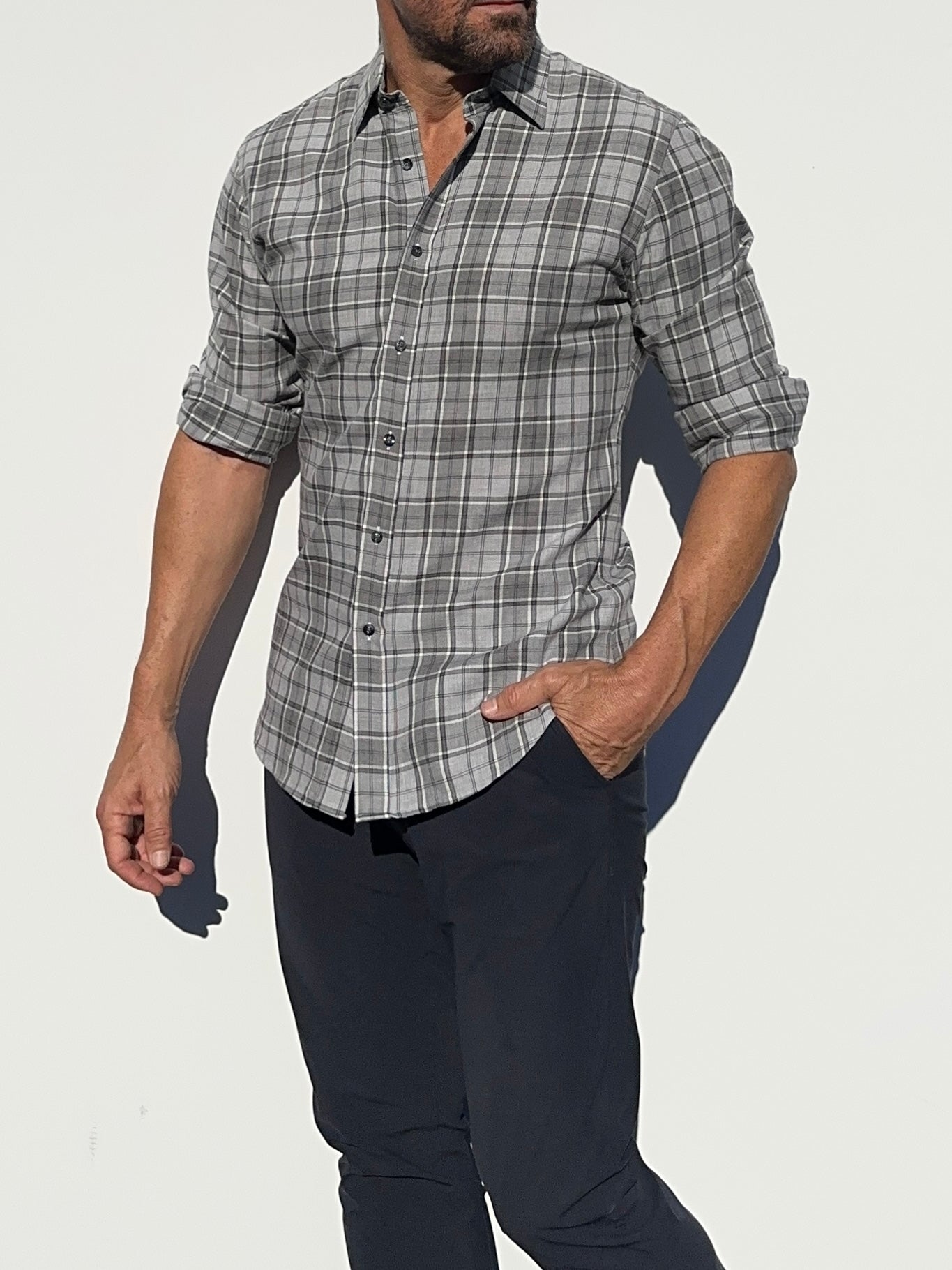 No-Pocket Plaid Flannel - Light Gray