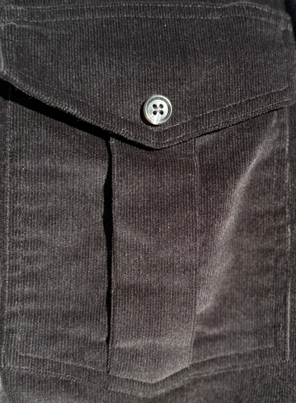 The Urban Legend Shirt Jacket in Corduroy - Black