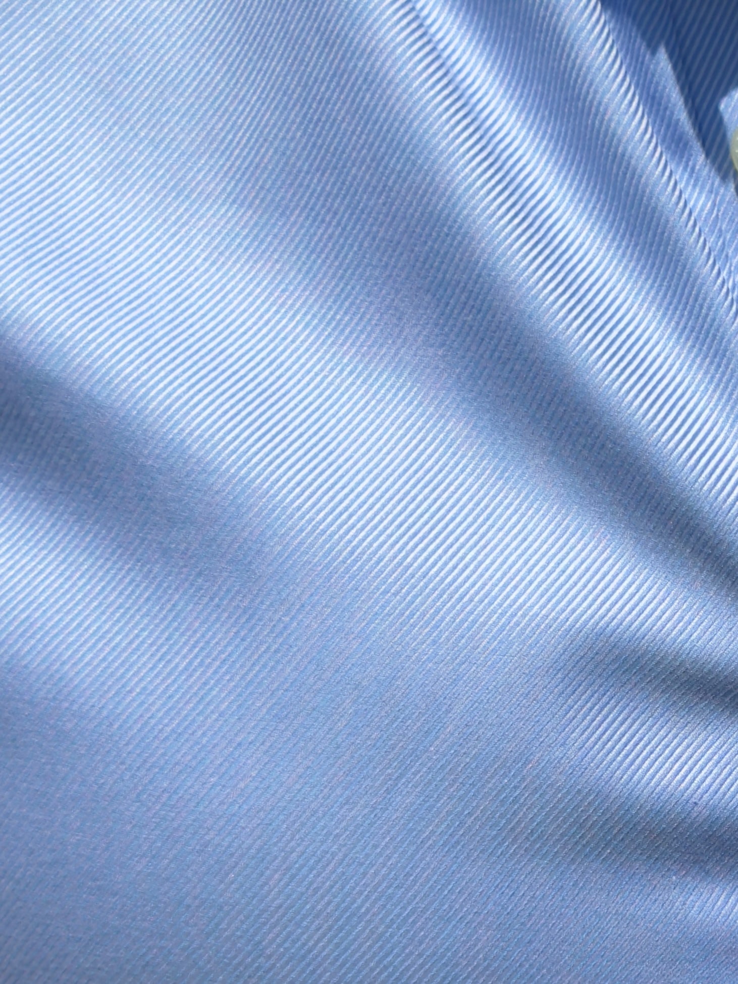 The Hidden Button Shirt in Lux Twill - Light Blue
